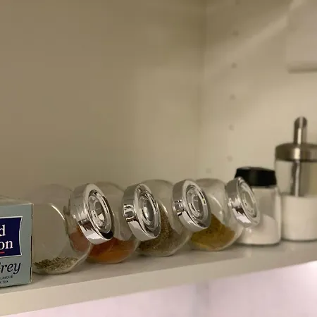 Διαμέρισμα Karinflats Garden Apt. *